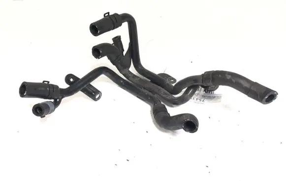 Engine coolant pipe/hose