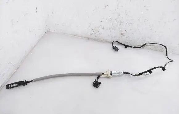 Front door cable line