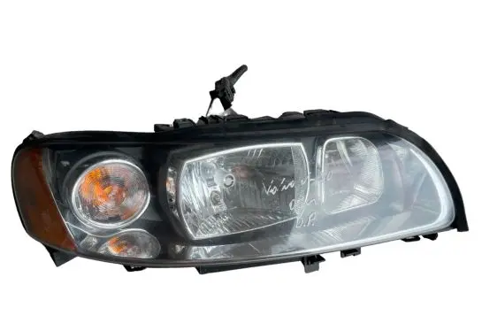 Volvo V70 Headlight/headlamp 89902391
