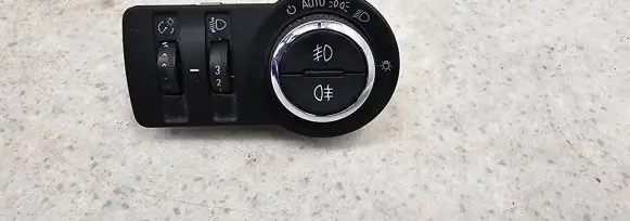 Opel Insignia A Light switch 13268694 351547 8461