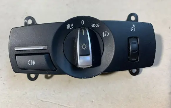 BMW 7 F01 F02 F03 F04 Light switch 9204067