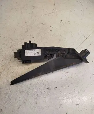 Volkswagen PASSAT B6 Accelerator throttle pedal 1K1721503L 6PV00860000