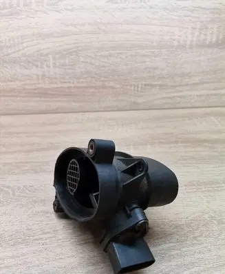 BMW 3 E46 Mass air flow meter 7787076 0928400468