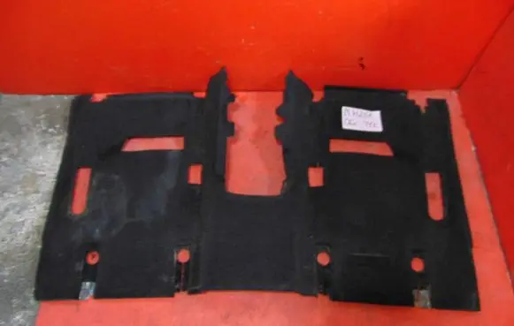 Mercedes-Benz R W251 Rear floor carpet liner A2516803140