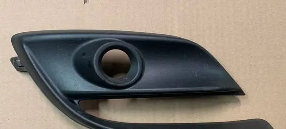 Mazda 3 III Front fog light trim/grill B63C50C21LH B63C50C21 K3006