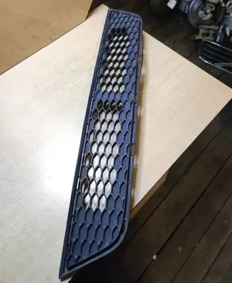 Toyota Corolla E120 E130 Front bumper lower grill 5311202070