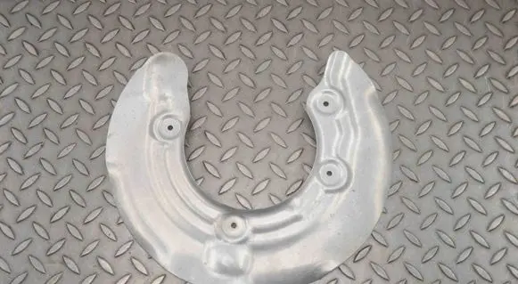 BMW X3M F97 Rear brake disc plate dust cover 09210253313 0870531