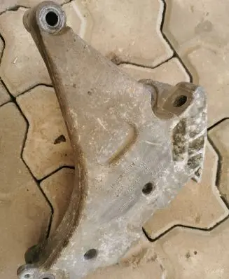 Volkswagen Sharan Engine mounting bracket 03L199207