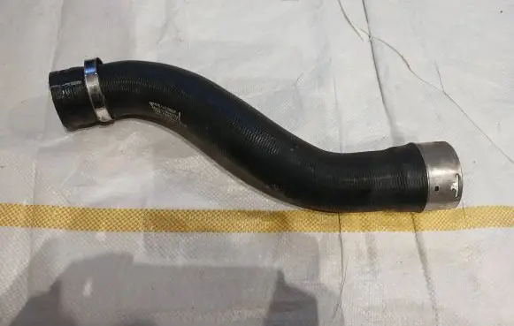 Porsche Cayenne (92A) Intercooler hose/pipe 7P5145993B 150865T2 47W2014