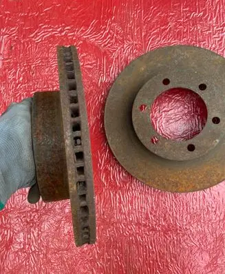Toyota Tundra I Front brake disc