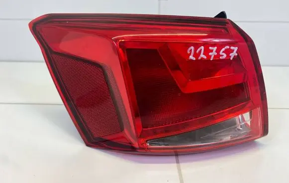 Seat Arona Rear/tail lights 6F9945095B
