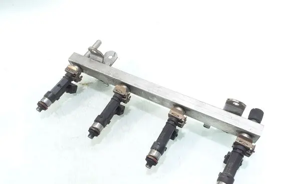 Opel Astra H Fuel injectors set 0280151208 0280158501