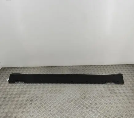 Hyundai Tucson TL Sill 87754D7000
