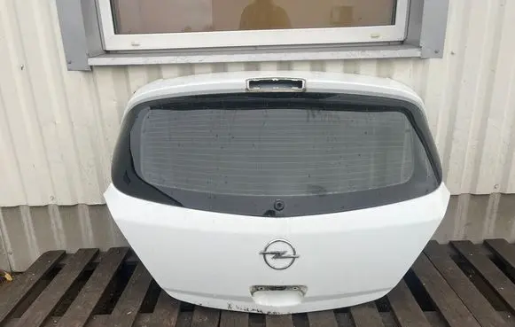 Opel Corsa D Tailgate/trunk/boot lid 