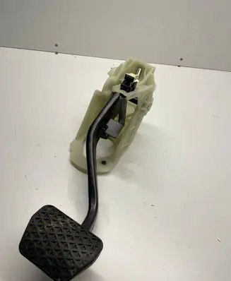 BMW 1 F20 F21 Brake pedal 678711 67871110 35006860647