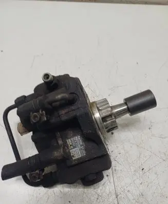 Nissan Pathfinder R51 Fuel injection high pressure pump 16700EC00A
