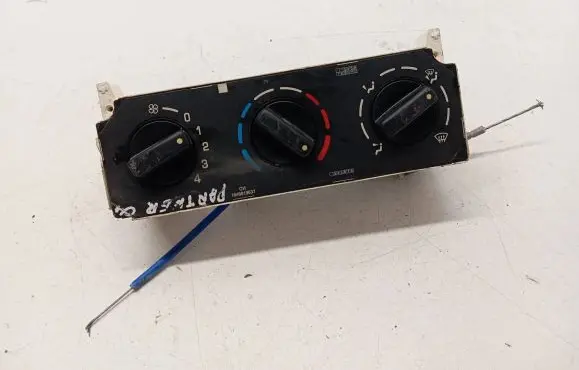 Peugeot Partner Climate control unit 1848819658 030805G