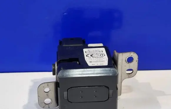 Toyota Prius (XW20) Engine start stop button switch 626399000