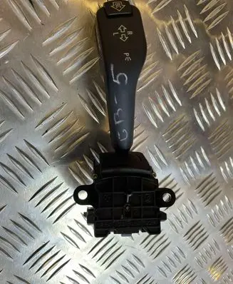 BMW 5 E39 Indicator stalk 8363668