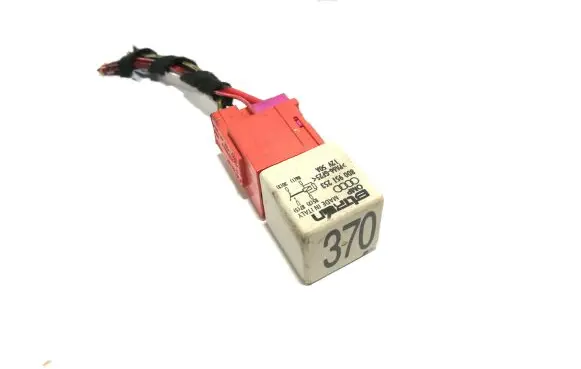 Audi A8 S8 D3 4E Other relay 8D0951253 4B0937527B