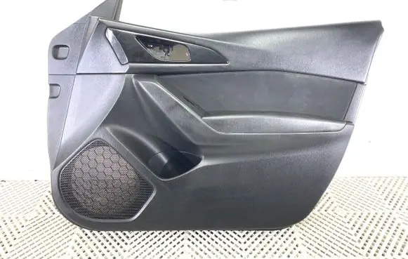Mazda 3 II Front door card panel trim