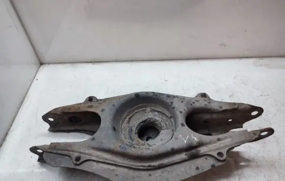 Mercedes-Benz CLS C218 X218 Rear control arm