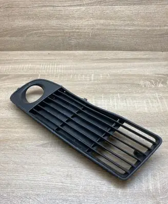 Audi A6 S6 C5 4B Front fog light trim/grill 4B0807681J LEFTSIDE