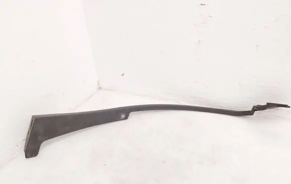 Toyota RAV 4 (XA50) Rear arch trim 7587442010