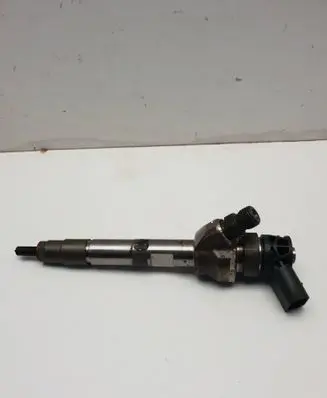 BMW 2 F22 F23 Fuel injector 78h87e5 85412