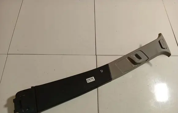 Opel Astra H (B) pillar trim (top) 13113920