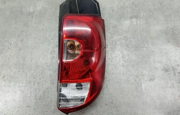 Mitsubishi Colt Rear/tail lights 8330A480