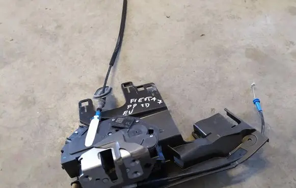 Ford Fiesta Front door lock