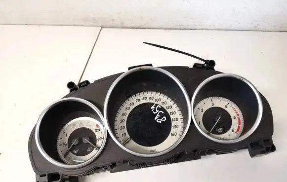 Mercedes-Benz E W212 Speedometer (instrument cluster) a2129007329 a2c98288800