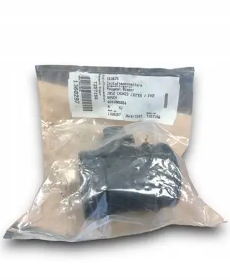 Opel Combo D Mass air flow meter 163675