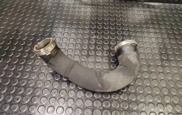 Audi A7 S7 4G Intercooler hose/pipe 4G0145738AA