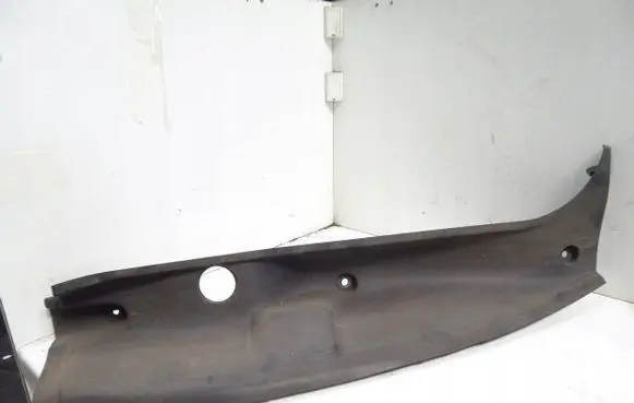 Renault Espace - Grand espace IV Rear/tail light trim molding 8200094121