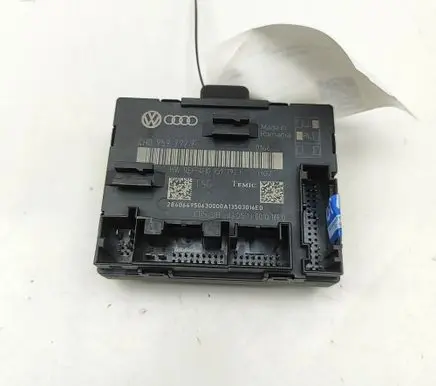 Volkswagen Touareg II Door control unit/module 4H0959792F