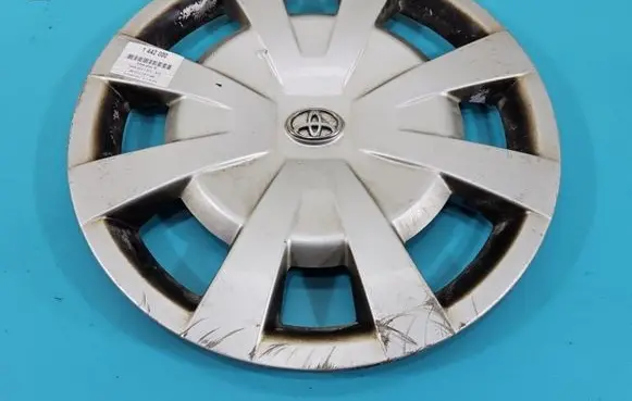 Toyota Auris E180 R16 wheel hub/cap/trim IMPRK1442000