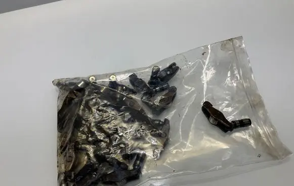 Mercedes-Benz CLS C219 Valve rocker arm A6420500080 6420500080