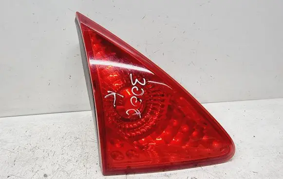Peugeot 3008 I Tailgate rear/tail lights 6350HE