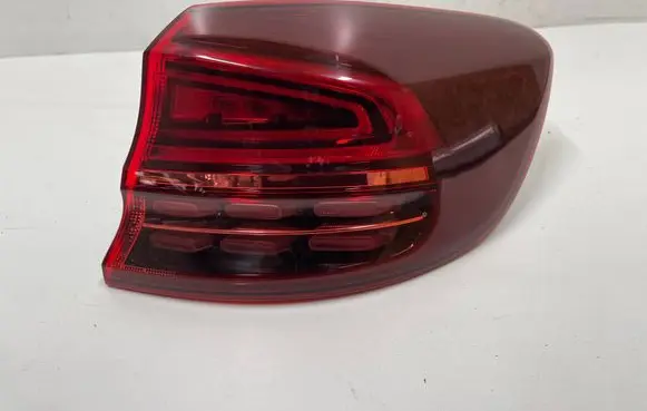 KIA Ceed Rear/tail lights 92402J7150