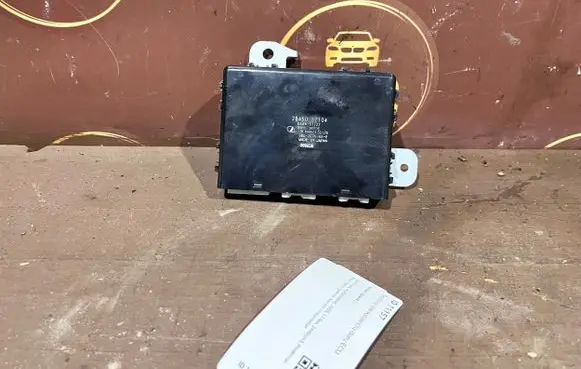 Nissan Quest Sliding door control unit/module 284505Z104