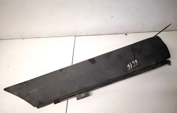 Ford Transit Rear/tail light trim molding 6c1129397ab