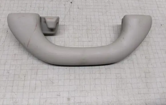 Volkswagen Golf IV Rear interior roof grab handle 6N0857607G