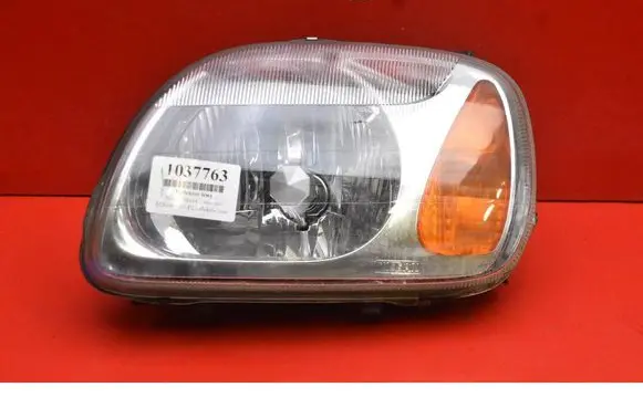 Nissan Micra Headlight/headlamp 260601F511