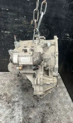 Mitsubishi Colt Manual 5 speed gearbox PMN900656