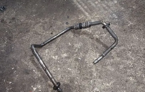 Mercedes-Benz E W212 Power steering hose/pipe/line