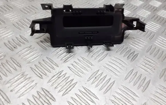 Renault Megane II Screen/display/small screen 8200107839A