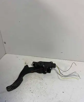 Skoda Fabia Mk1 (6Y) Accelerator throttle pedal 6Q1721503F 0280755063 784211692YB