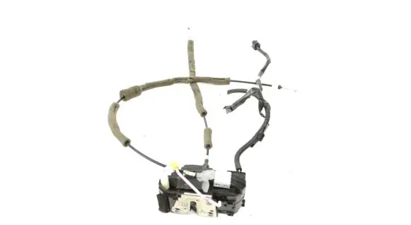 Nissan Pulsar Front door lock
